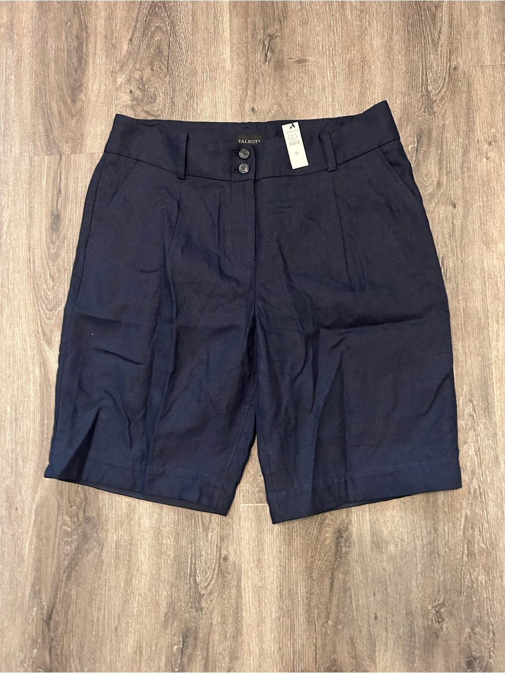 NWT Talbots Pleated 100% Linen Shorts Woman’s Sz 10 NEW Navy Blue